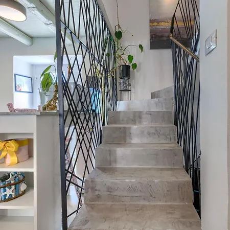 Kristina By Interhome פולה